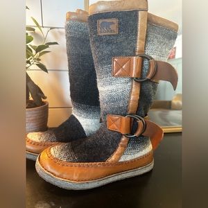 Used. Sorel Aztec print boots.